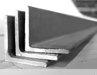 Уголок алюминиевый